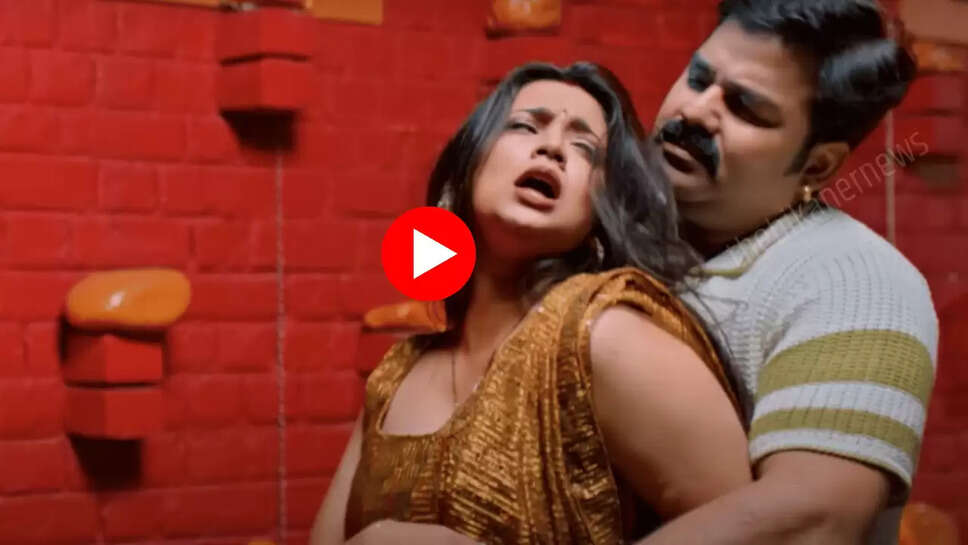 Bhojpuri Song : बारिश के मौसम में आस्था सिंह के साथ रोमेंटिक हुए पवन सिंह, पूरी वीडियो में एक सेकेंड मत करना मिस 