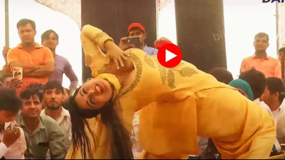 Haryanvi Dance: 22 की उम्र में हिंदी गाने पर इस छोरी ने स्टेज पर मचाया गदर, ठुमके देख लोगों ने बताया दूसरी सपना चौधरी 