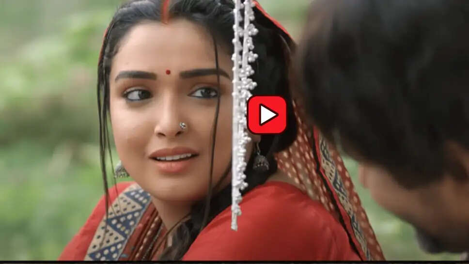 romantic video of Amrapali Dubey and Nirhua beyond 260 million